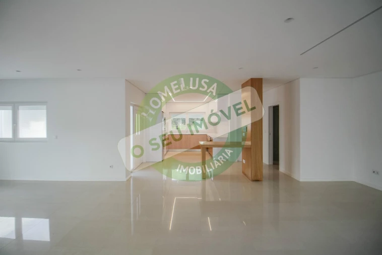 Moradia T3 para Venda em Vilamar e Corticeiro de Cima Foto 27