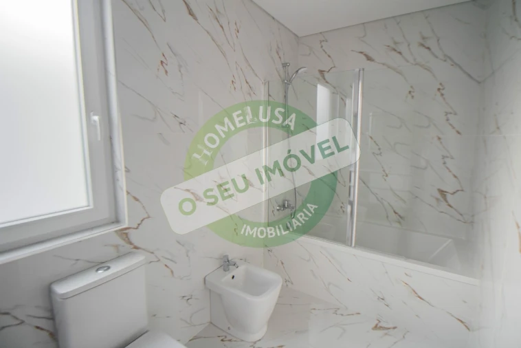 Moradia T3 para Venda em Vilamar e Corticeiro de Cima Foto 33