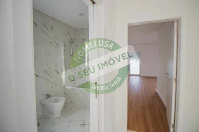 Moradia T3 para Venda em Vilamar e Corticeiro de Cima Foto 34