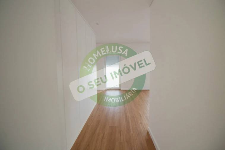 Moradia T3 para Venda em Vilamar e Corticeiro de Cima Foto 35