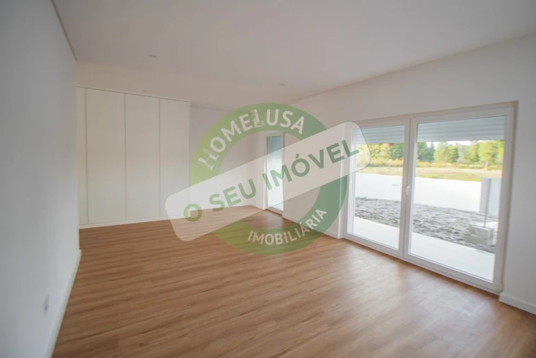 Moradia T3 para Venda em Vilamar e Corticeiro de Cima Foto 37