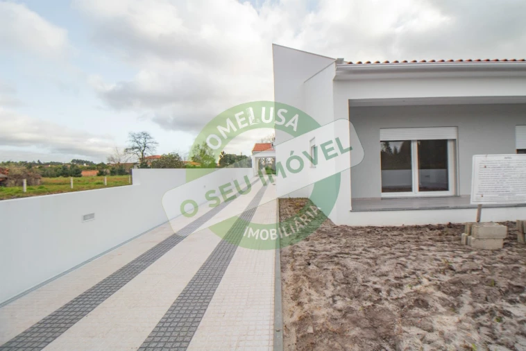 Moradia T3 para Venda em Vilamar e Corticeiro de Cima Foto 49