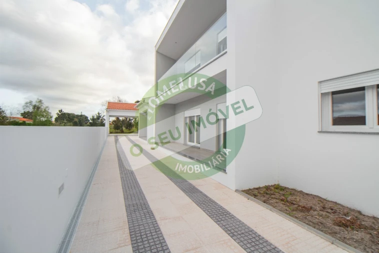 Moradia T3 para Venda em Vilamar e Corticeiro de Cima Foto 51