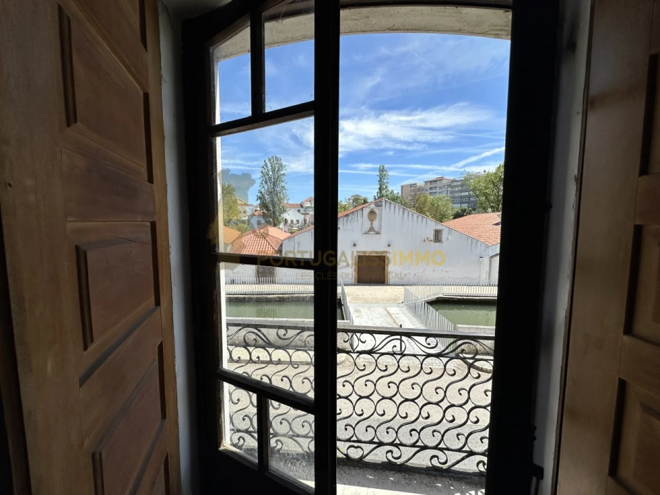 Moradia T8 para Venda em São João Baptista e Santa Maria dos Olivais Foto 15