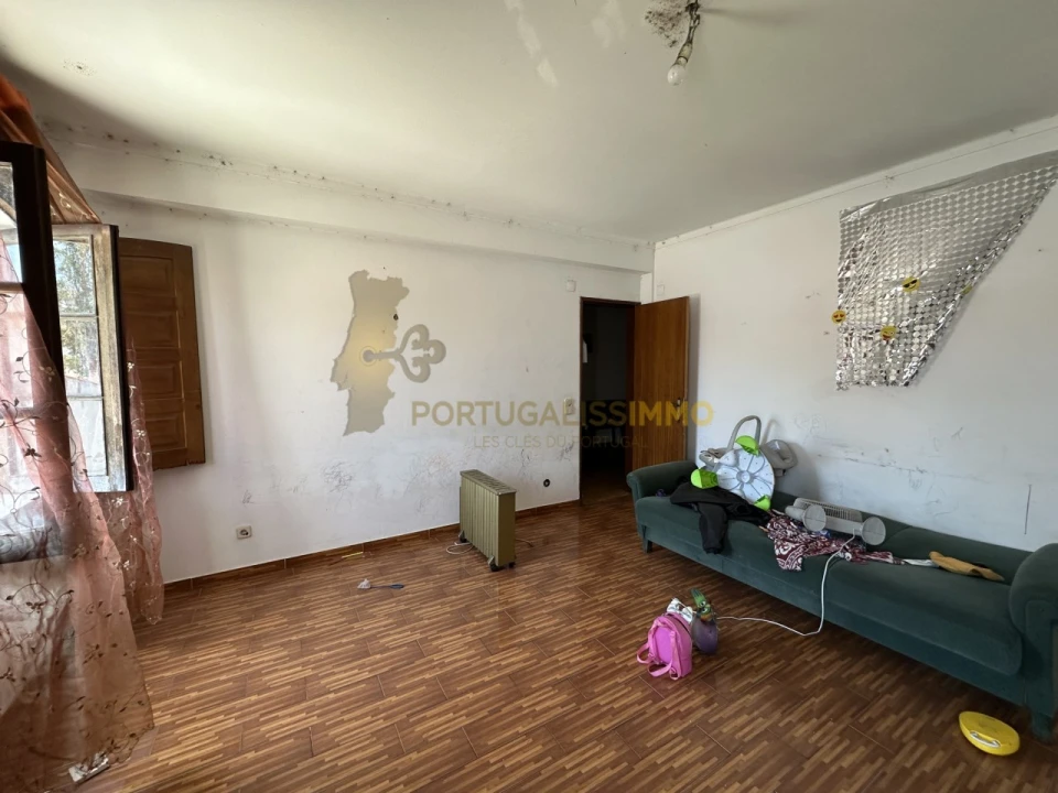 Moradia T8 para Venda em São João Baptista e Santa Maria dos Olivais Foto 17