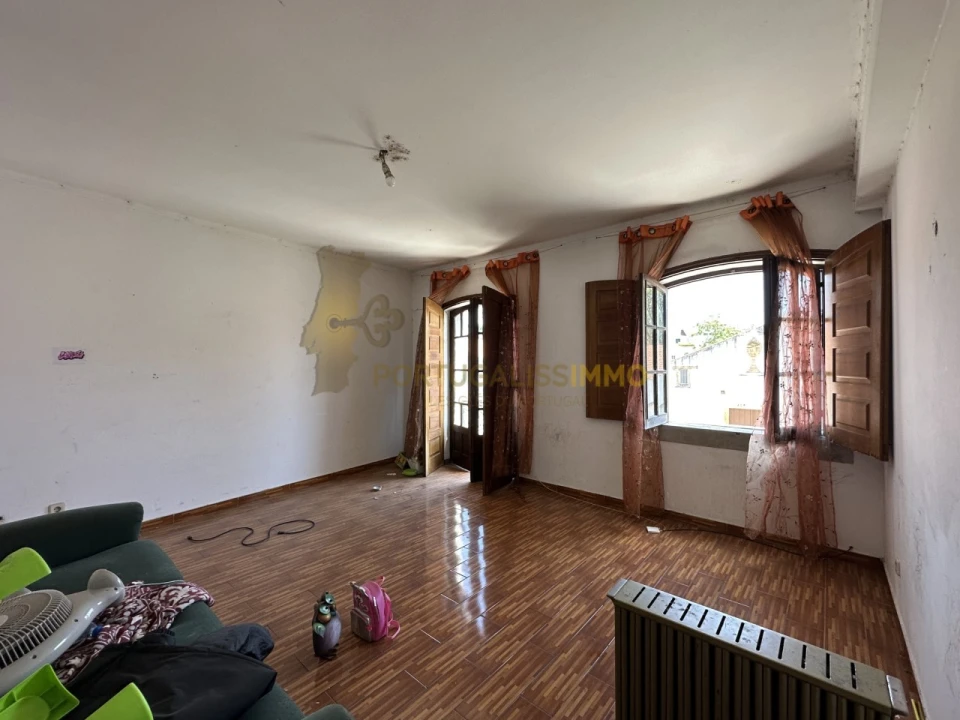 Moradia T8 para Venda em São João Baptista e Santa Maria dos Olivais Foto 18