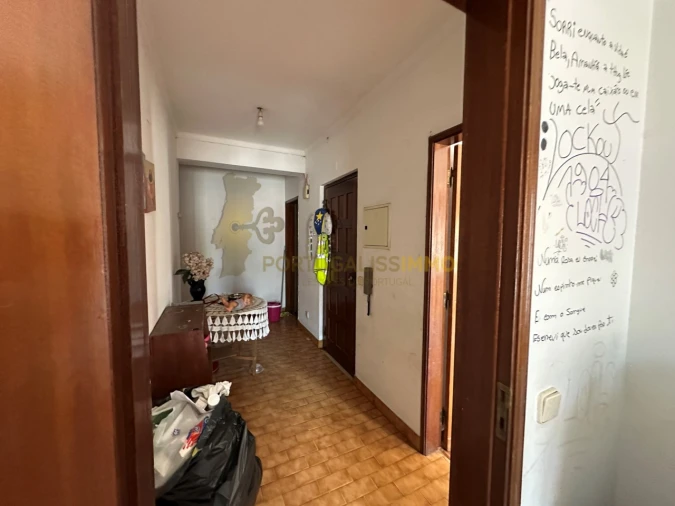 Moradia T8 para Venda em São João Baptista e Santa Maria dos Olivais Foto 20