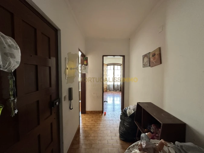 Moradia T8 para Venda em São João Baptista e Santa Maria dos Olivais Foto 22