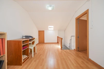 Moradia T4 para Venda em Amora