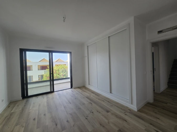 Moradia T4 para Venda em Tavira (Santa Maria e Santiago) Foto 8