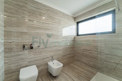 Moradia T4 para Venda em Canidelo