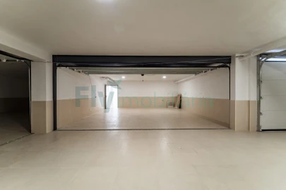 Moradia T4 para Venda em Canidelo