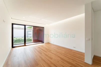 Moradia T4 para Venda em Canidelo