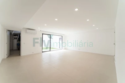Moradia T4 para Venda em Canidelo