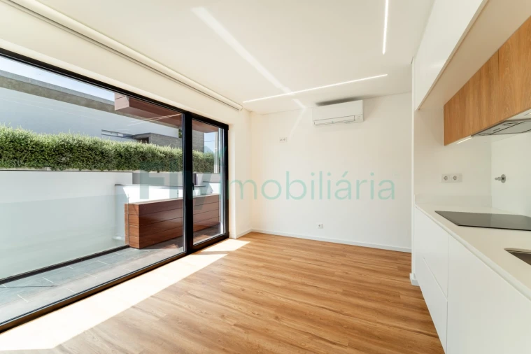 Moradia T4 para Venda em Canidelo Foto 18