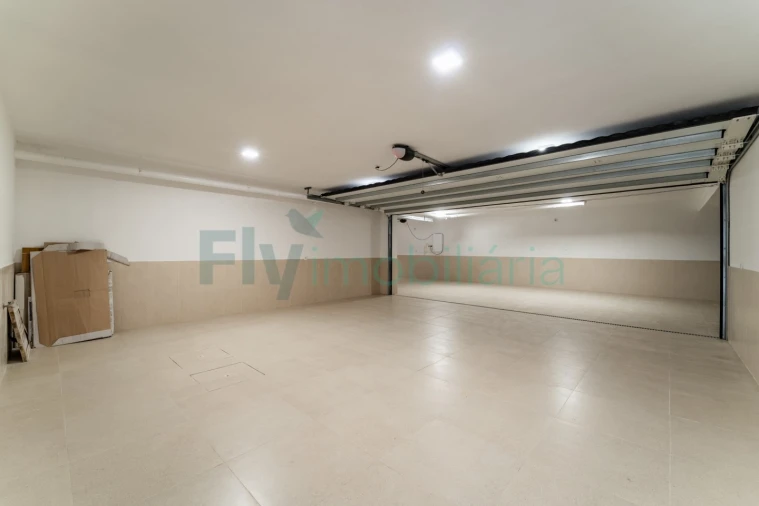 Moradia T4 para Venda em Canidelo Foto 81