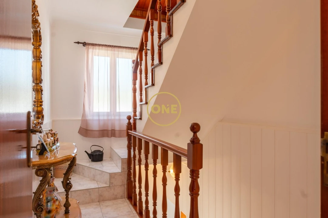 Moradia T3 para Venda em Povoação Foto 15