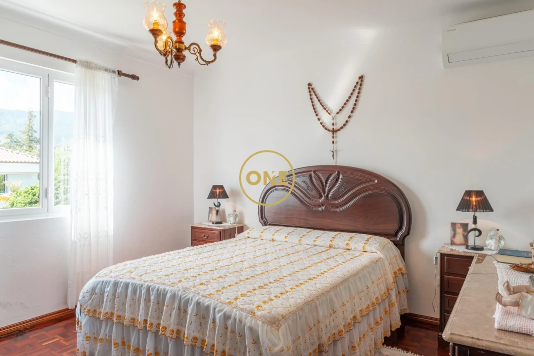 Moradia T3 para Venda em Povoação Foto 6