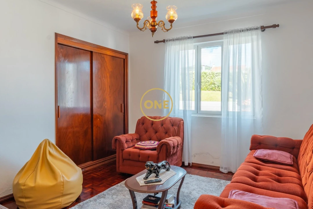 Moradia T3 para Venda em Povoação Foto 11