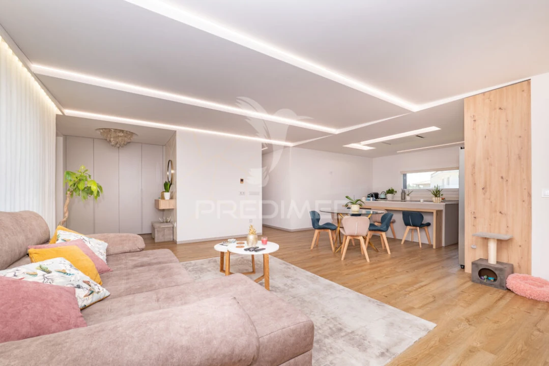 Moradia T3 para Venda em Turiz Foto 13