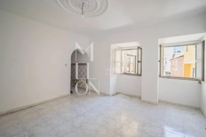 Apartamento T3 para Venda em Santa Maria Maior