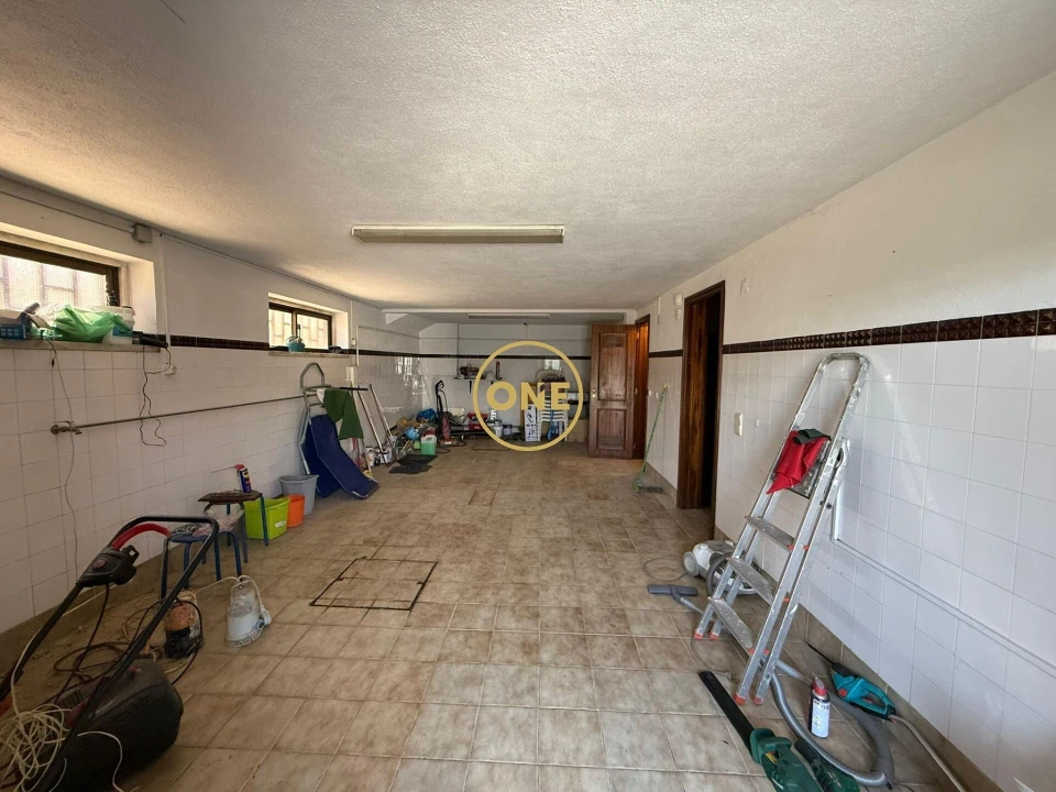 Moradia T4 para Venda em Carcavelos e Parede Foto 25