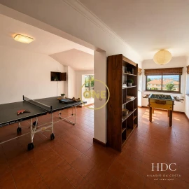 Moradia T4 para Venda em Carcavelos e Parede