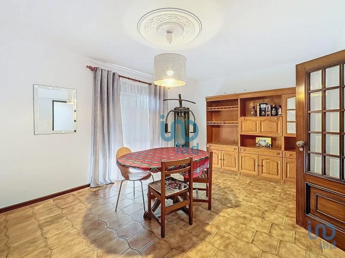 Apartamento T2 para Venda em Vila Real de Santo Antonio Foto 3