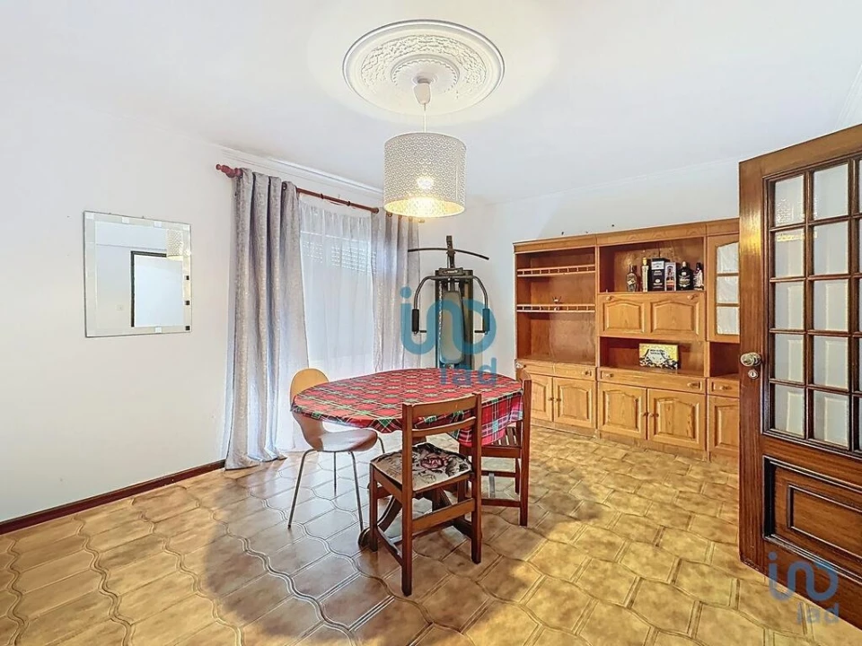 Apartamento T2 para Venda em Vila Real de Santo Antonio Foto 3