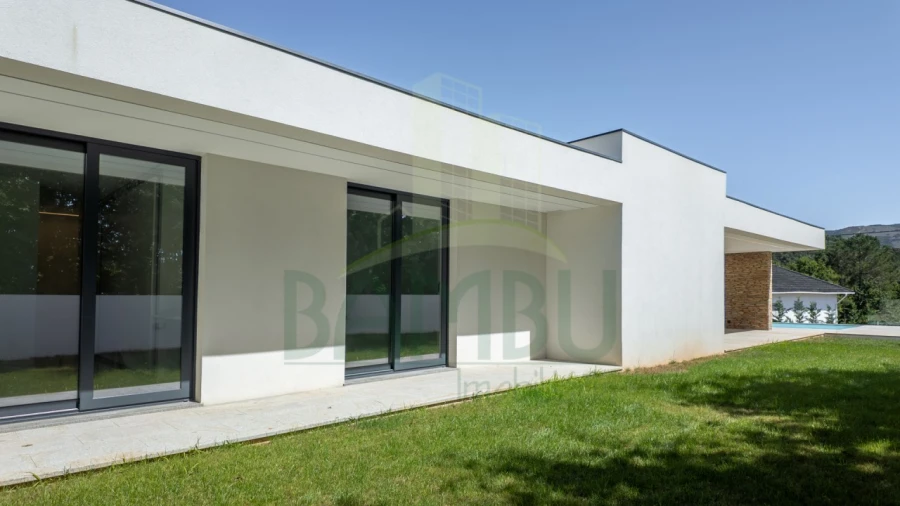 Moradia T3 para Venda em Sopo Foto 11