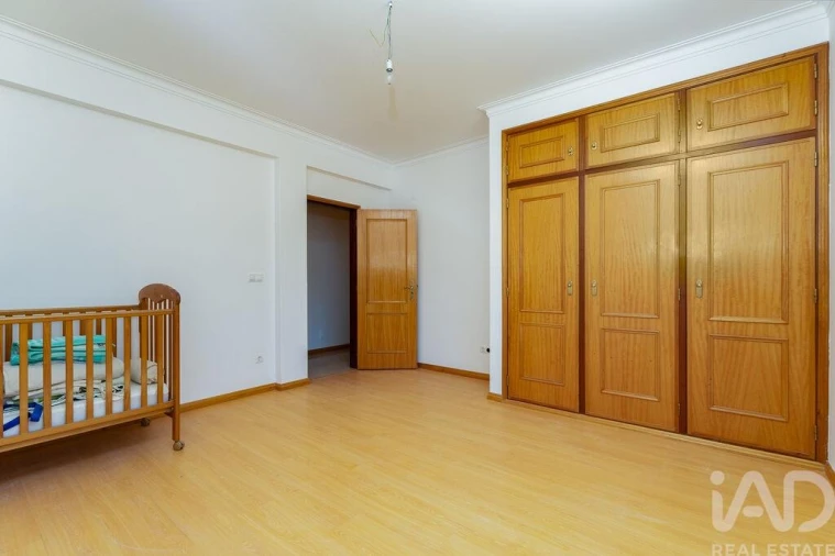 Moradia T3 para Venda em Martinchel Foto 26