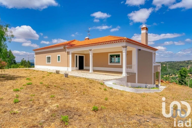 Moradia T3 para Venda em Martinchel Foto 8