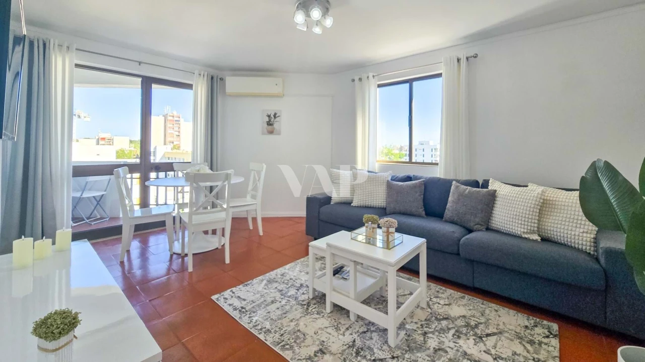 Apartamento T1 para Venda em Quarteira Foto 9
