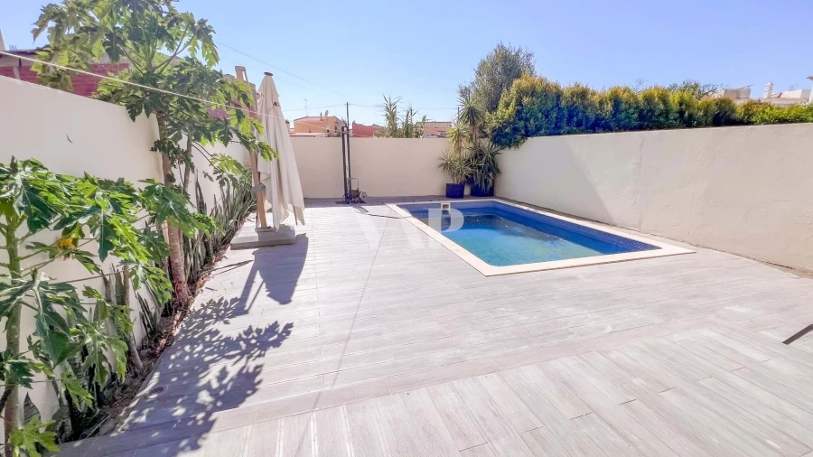 Moradia T4 para Arrendamento em Almancil Foto 15