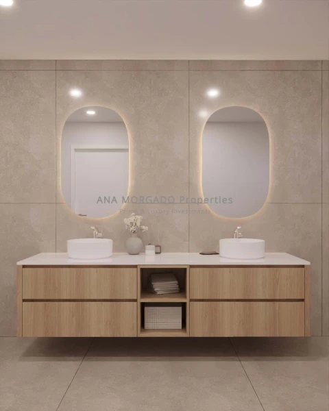 Moradia T5 para Venda em Agualva e Mira-Sintra