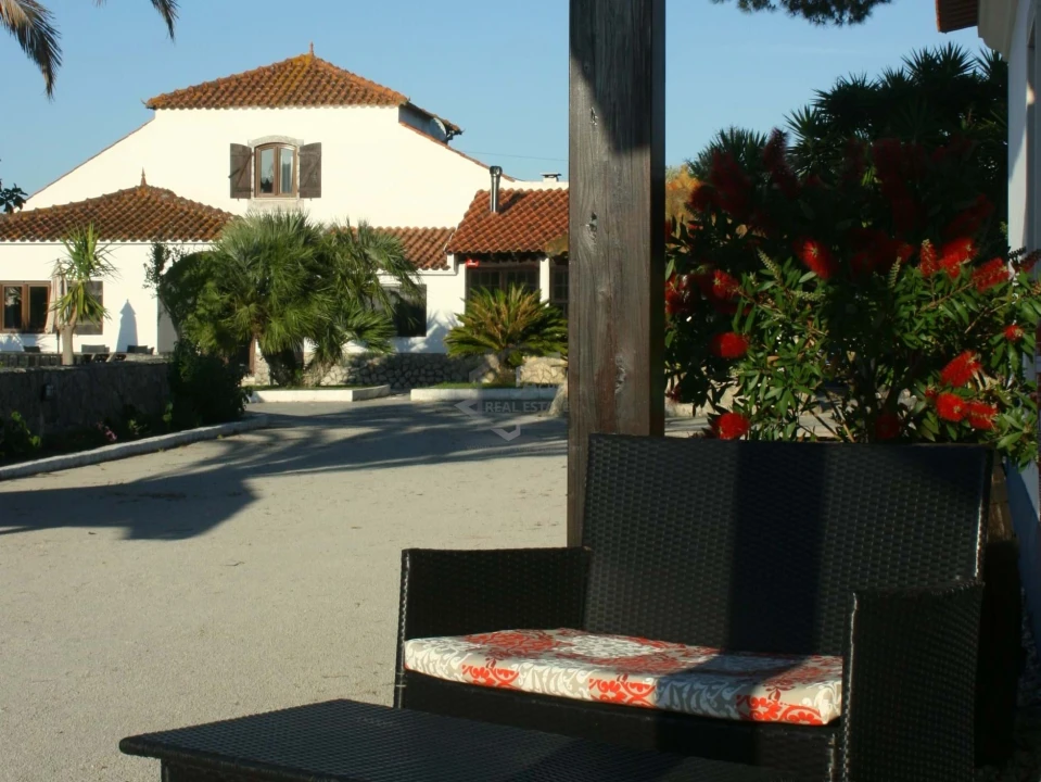 Moradia T12 para Venda em A dos Negros Foto 19