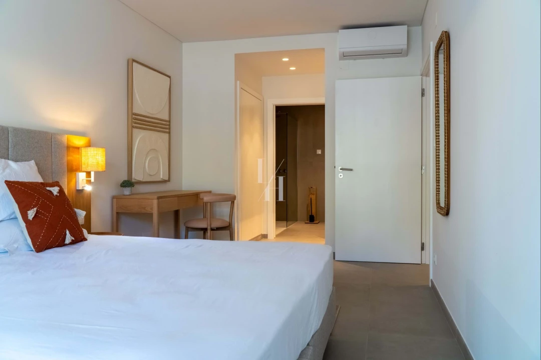 Apartamento T1 para Venda em Guia Foto 5