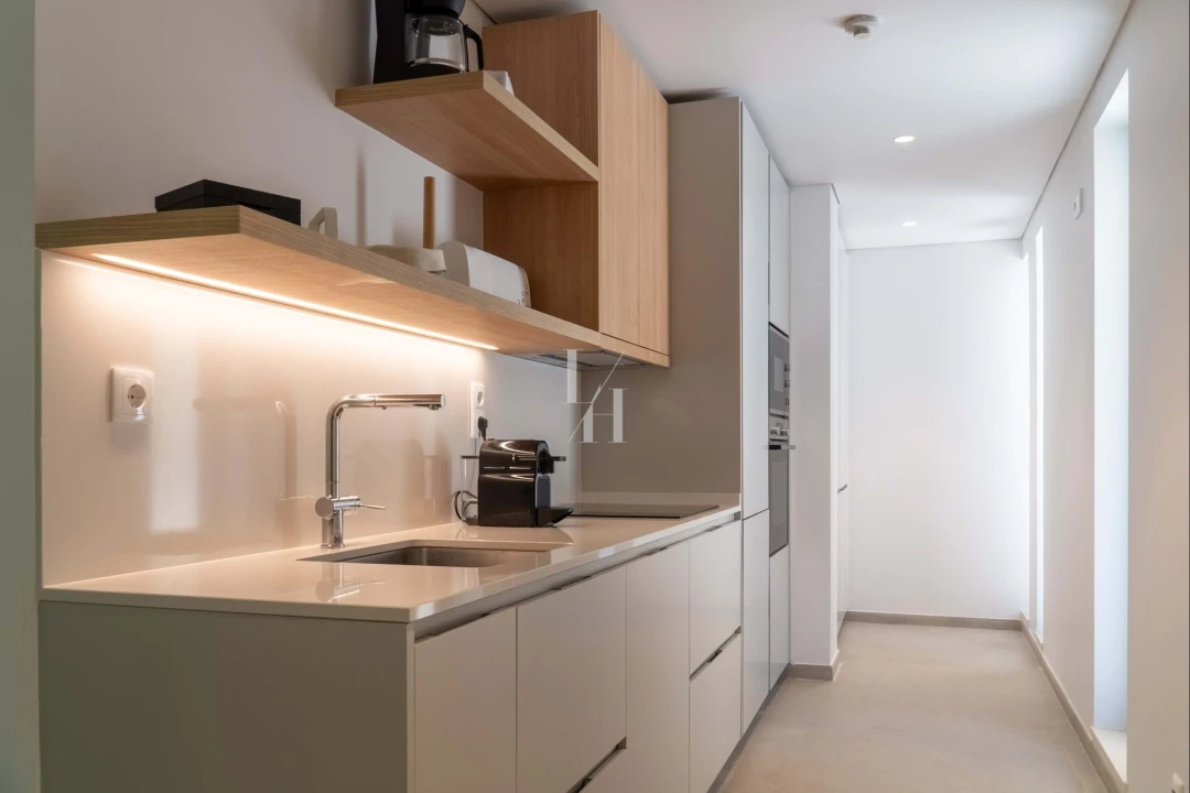 Apartamento T1 para Venda em Guia Foto 11