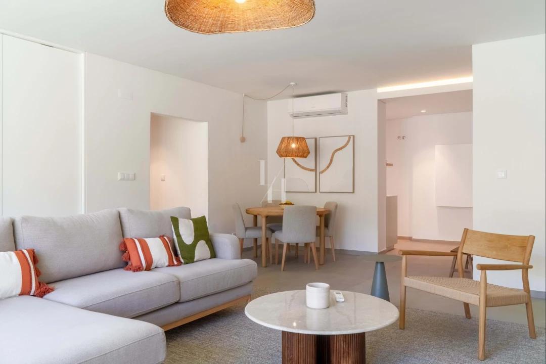 Apartamento T1 para Venda em Guia Foto 2