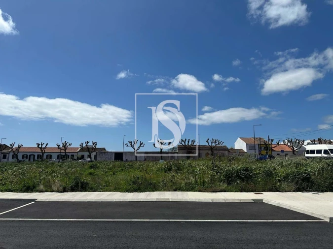 Moradia T3 para Venda em Rosto do Cão (São Roque) Foto 4