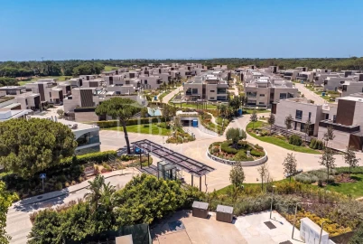 Apartamento T3 para Venda em Almancil