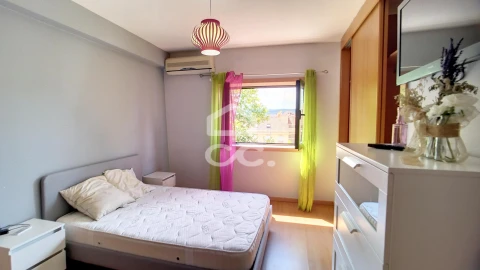 Apartamento T4 para Arrendamento em Santa Maria Maior