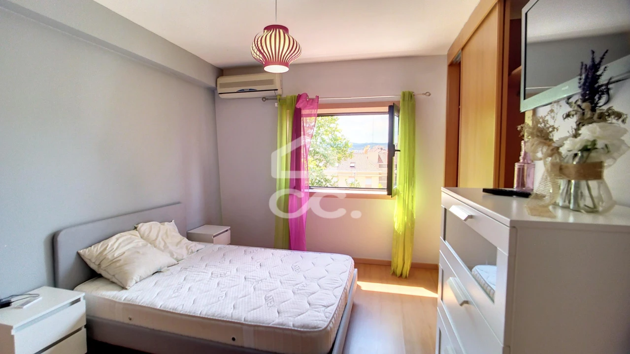 Apartamento T4 para Arrendamento em Santa Maria Maior Foto 17