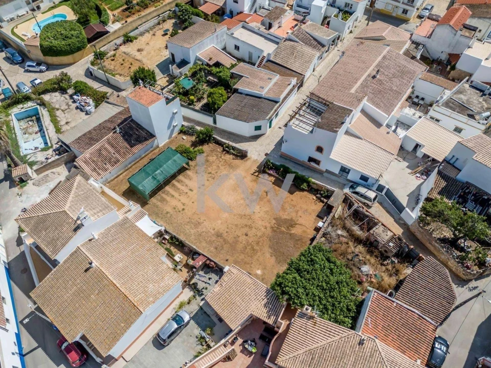 Terreno para Venda em Lagos (São Sebastião e Santa Maria) Foto 2