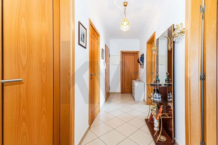Apartamento T2 para Venda em Silves Foto 16