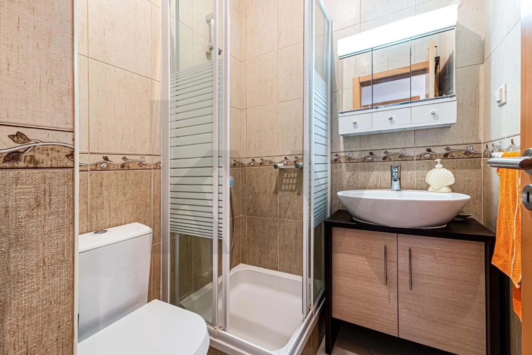 Apartamento T2 para Venda em Silves Foto 17