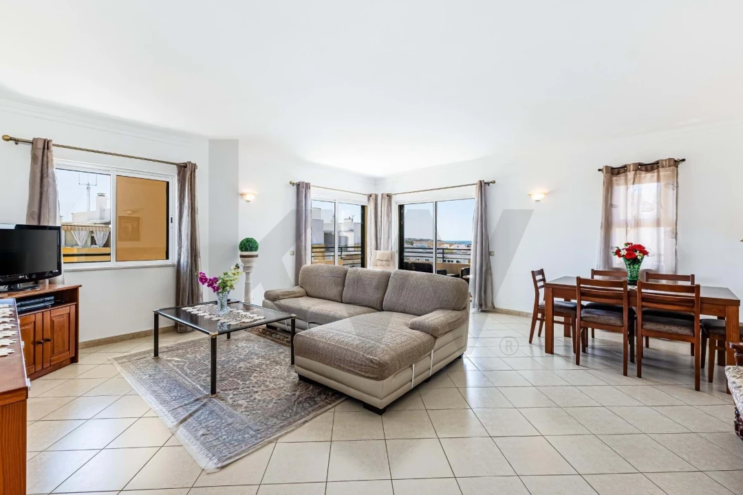 Apartamento T2 para Venda em Silves Foto 6
