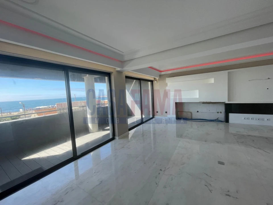 Apartamento T4 para Venda em Aver-O-Mar, Amorim e Terroso Foto 1