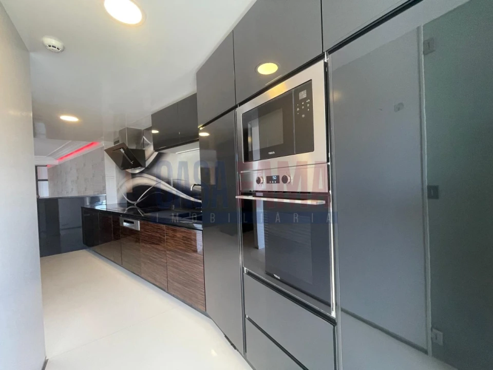 Apartamento T4 para Venda em Aver-O-Mar, Amorim e Terroso Foto 7