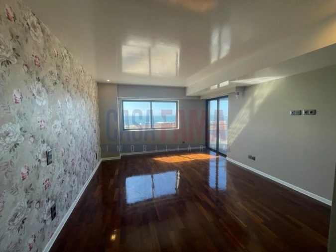 Apartamento T4 para Venda em Aver-O-Mar, Amorim e Terroso Foto 8